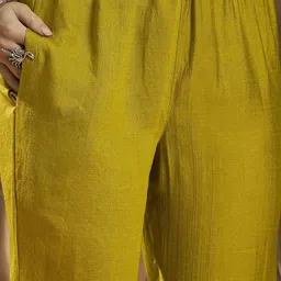 Sangria Embroidered Three Quarter Sleeves Kurta Trouser & Dupatta image 4