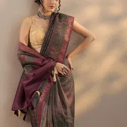 Libas Ethnic Motifs Zari Silk Blend Handloom Saree-picture-57