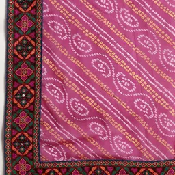 DIVASTRI Bandhani Embroidered Pure Georgette Bandhani Saree image 2