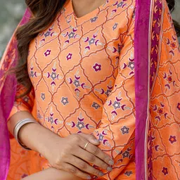 HERE&NOW Women Ethnic Motifs Printed Regular Kurta with Trousers & With Dupatta image 3