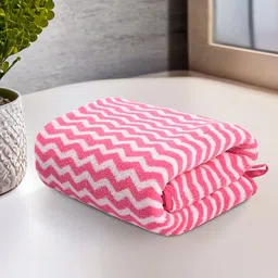 Kuber Industries Pink & White 2 Pcs Printed Microfiber 280 GSM Ultra Absorbent Face Towels-picture-21
