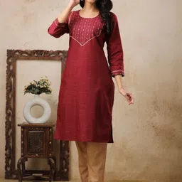 AUZAAI COLLECTION Printed Round Neck Pure Cotton Straight Kurta With Trousers-image-25