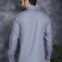 Jompers Men Solid Daily Cotton Straight Kurta image 5