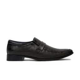 Kosher Men Textured Formal Slip-on Shoes image 4