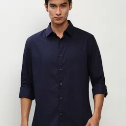 SHOWOFFFF Men Smart Slim Fit Printed Casual Shirt image 2