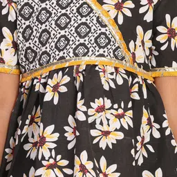 Cutiekins Girls Floral Printed V-Neck Gotta Patti A-Line Kurta With Trouser & Dupatta image 3