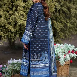 SZN Women Ethnic Motifs Printed Regular Kurta with Trousers & With Dupatta image 5