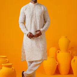 SOJANYA Ethnic Motifs Embroidered Mandarin Collar Thread Work Straight Kurtas-picture-12