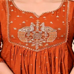 AREEH Women Ethnic Motifs Printed Panelled Thread Work Pure Cotton Kurta with Trousers & With Dupatta image 4