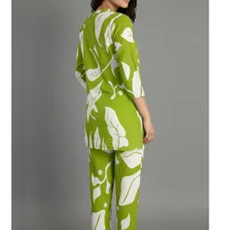 Ruvii Printed V-Neck Top & Trousers Co-Ords Set image 2