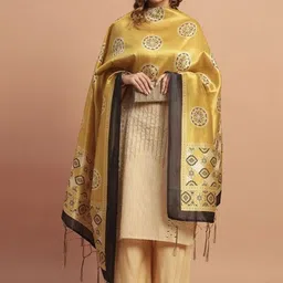 AKSHADEEP Women Ajrakh Printed Silk Dupatta image 2