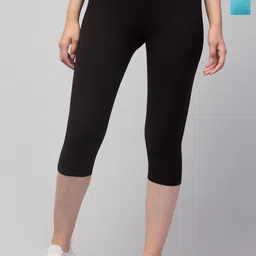 Attire Zone Women Pack Of 2 Skinny Fit Capris image 1