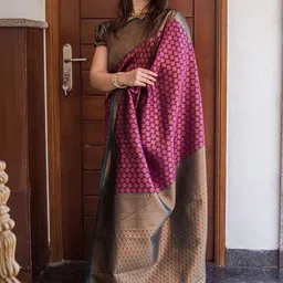 CANIZZARO Woven Design Zari Silk Blend Banarasi Saree-picture-10