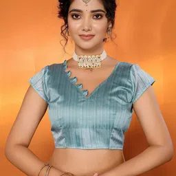 Lookmark Floral Printed Saree With Unstitched Blouse Piece image 3