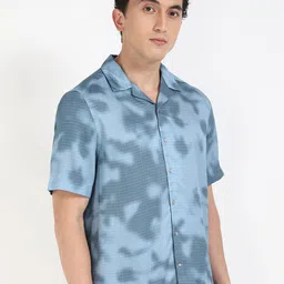 Calvin Klein Men Cuban Collar Abstract Printed Casual Shirt image 4