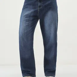 Urbano Fashion Men Loose Relaxed Fit Mid-Rise Light Fade Jeans-picture-5