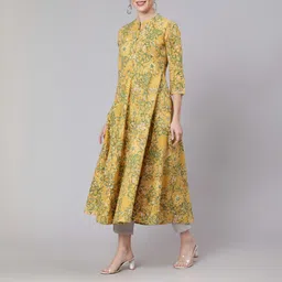 glam roots Women Floral Print Cotton Blend Flared Kurta-picture-28
