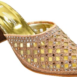 uni credit footwear Women Heels Sandal image 2