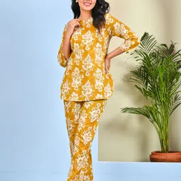miss rekha Women Night Suit Set Yellow Printed image 3