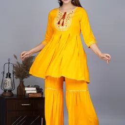 karvika Women Viscose Rayon Kurta Sharara Dupatta Set image 1