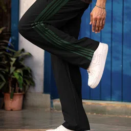 kynetic Men Solid Black Track Pants image 3