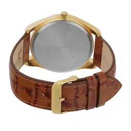 Timex Men Round Shape Textured Leather Straps Analogue Watch TWTG10400 image 4