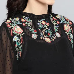harpa Casual Flared Sleeves Embroidered Women Multicolor Top image 5