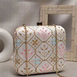ARTKLIM Embroidered Box Clutch-picture-16