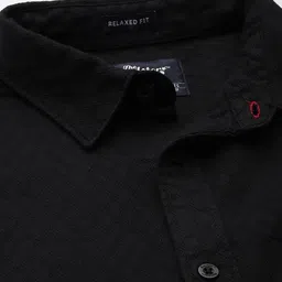 roadster Men Relaxed Fit Fit Self Design Casual Shirt image 3