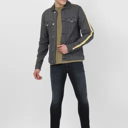 Llak Jeans Men Charcoal Washed Denim Jacket with Patchwork image 2