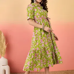 zwerlon Printed Polyester Stitched Flared/A-line Gown image 3
