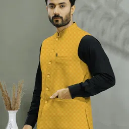 aa enterprises Solid Men Waistcoat image 3