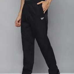 Reebok Men Black Training Essentials Woven Ultralite Track Pants image 2