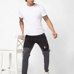 SPYKAR Men Colourblocked Mid-Rise Joggers image 4