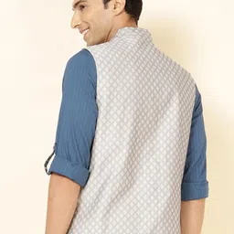 Fabindia Woven Design Cotton Silk Nehru Jacket image 5