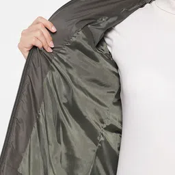 VERO AMORE Lightweight Hooded Puffer Jacket image 5