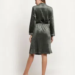 Arrabi Green Warm Woolen Fleece Bath Robe With Pockets image 3