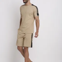 selfusion Men Night Suit Set Brown Printed image 3