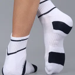 Dollar Socks Men Pack Of 3 Patterned Cotton Ankle-Length Socks image 4