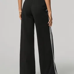 dockstreet Women Solid White Track Pants image 2