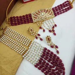 Glass Maroon Jewel Set-image-0