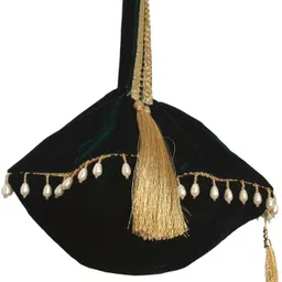 Women Green, Gold Wristlet-image-17