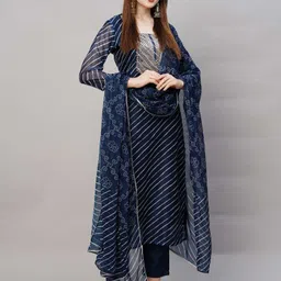 kharwarfashion Women Cotton Blend Kurta Pant Attached Dupatta Set image 4