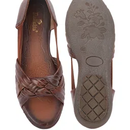 dollphin Women Flats Sandal image 3