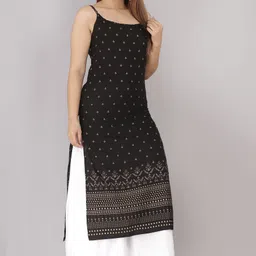 harsukhi Women Floral Print Viscose Rayon Straight Kurta image 3