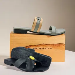 sayera Women Flats Sandal image 4