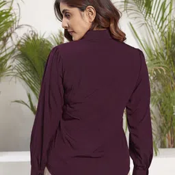 selvia Women Regular Fit Solid Spread Collar Casual Shirt image 2