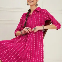 shrivani Women Printed Cotton Blend Flared Kurta image 4