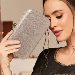 norve Party Gold Clutch image 3