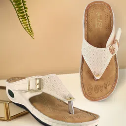 faolin Women Wedges Sandal image 2